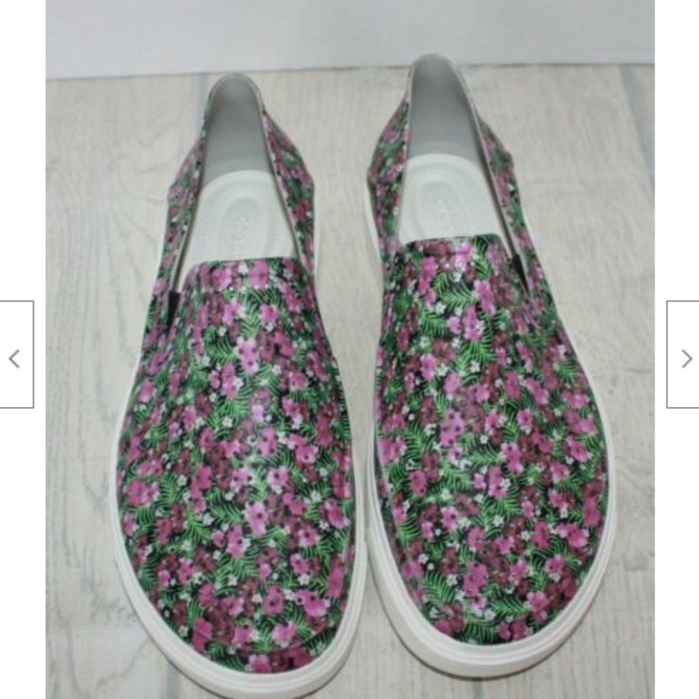 Hibiscus Flower Crocs
